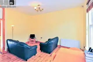 Apt 2 9 Ulsterville AvenueImage 2