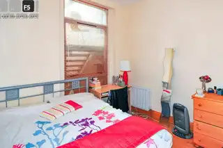 Apt 2 9 Ulsterville AvenueImage 4