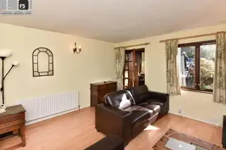 6A Windsor MewsImage 4
