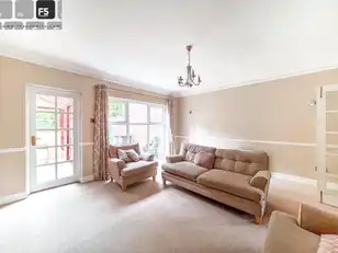 16 Broomhill ManorImage 3