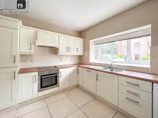 16 Broomhill ManorImage 5