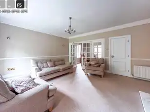 16 Broomhill ManorImage 4