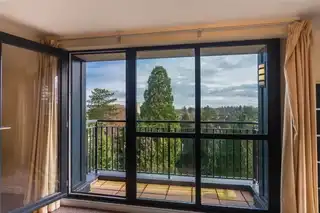 41 Luna BuildingImage 10