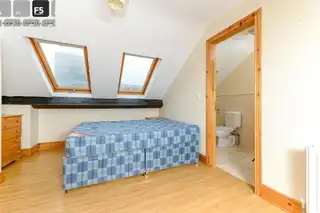 Apt 3 9 Ulsterville AvenueImage 7
