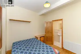 Apt 3 9 Ulsterville AvenueImage 3