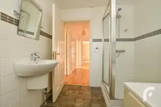 9 Downview ManorImage 30