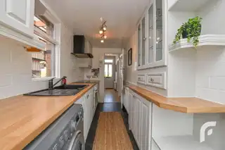 9 Knockmore ParkImage 13