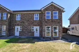 Image 1 for 195 Blackthorn Rise