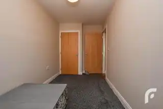 Apt 3 2 Glencoe ParkImage 29
