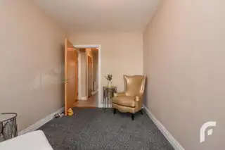 Apt 3 2 Glencoe ParkImage 27
