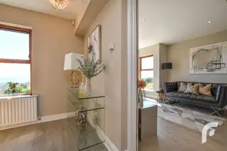 Apt 3 2 Glencoe ParkImage 11