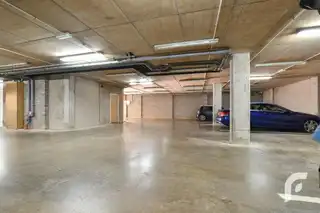 Apt 3 2 Glencoe ParkImage 34