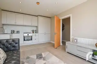 Apt 3 2 Glencoe ParkImage 17