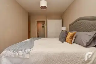 Apt 3 2 Glencoe ParkImage 25