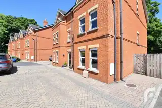 45 Fortwilliam DemesneImage 5