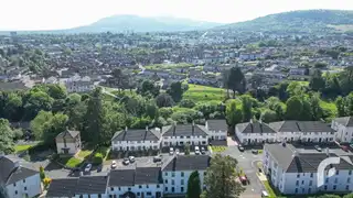 16 GlenavnaImage 32