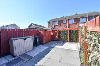 11 Abbeyville GardensImage 12