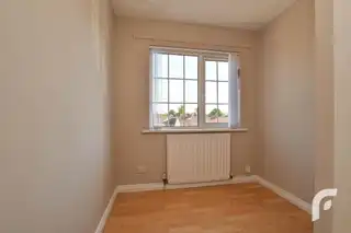 11 Abbeyville GardensImage 15