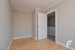 11 Abbeyville GardensImage 18