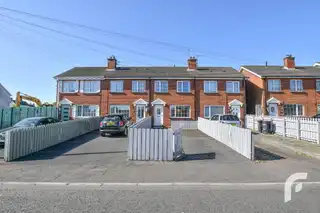 11 Abbeyville GardensImage 3