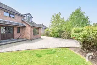 21 Jordanstown HeightsImage 5