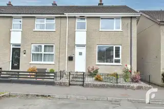 19 Monkstown GardensImage 3