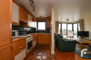 Apartment 16 St George`s HarbourImage 9