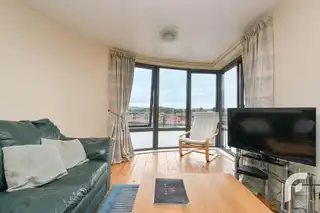 Apartment 16 St George`s HarbourImage 10