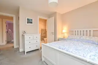 9 Oakfield ParkImage 26