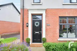 9 Oakfield ParkImage 5