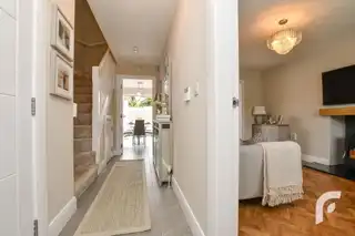 12 Loughshore ManorImage 6
