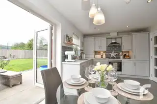 12 Loughshore ManorImage 17