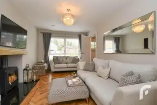 12 Loughshore ManorImage 8