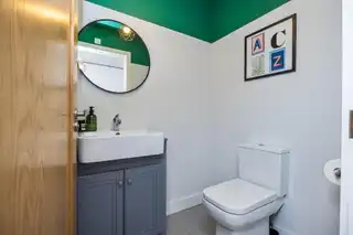 41 Circular RoadImage 8