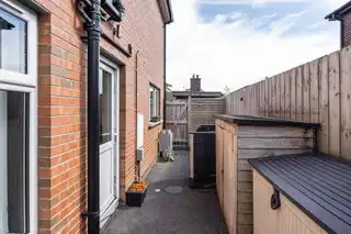 41 Circular RoadImage 42
