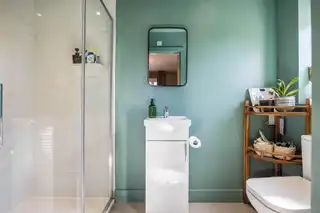 41 Circular RoadImage 26