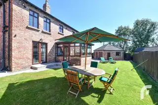 7 Hedgelea GroveImage 52