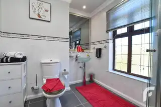 7 Hedgelea GroveImage 28