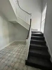 Apt 4, 20 Upper English StreetImage 10