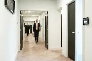 Suite 1AImage 12