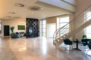 Suite 101Image 21