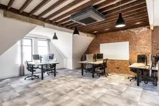 Suite 202Image 7