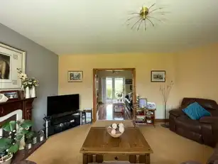 15 Beech GroveImage 4