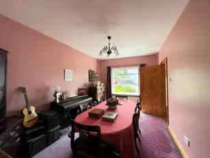 15 Beech GroveImage 9
