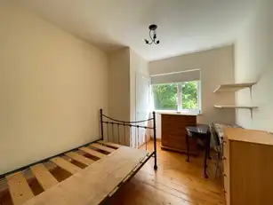 Apt 5 - 3 Chichester Park SouthImage 10