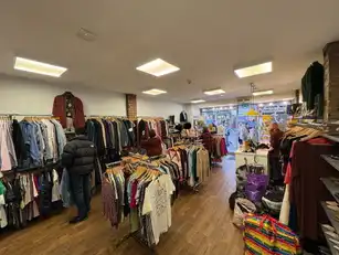 34 & 34A Botanic AvenueImage 2
