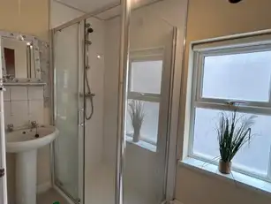 135A Holywood RoadImage 6