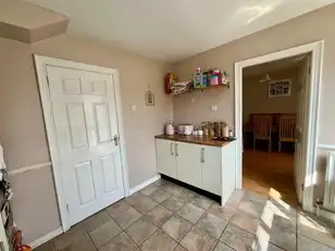 25 Hillview CourtImage 6