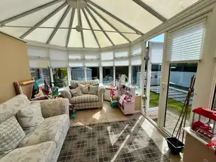 25 Hillview CourtImage 8