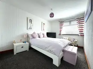 17 Whinfield WalkImage 9